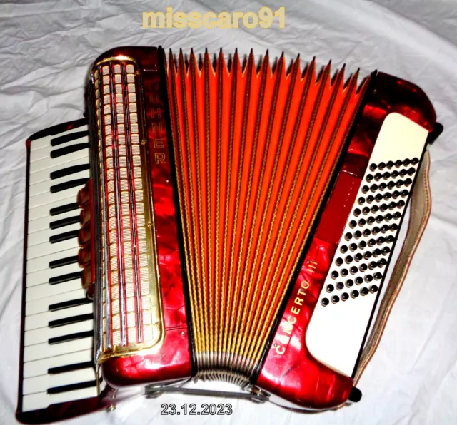 Made in Germany Accordion Concerto III Piano 72 Basses, 5 Registers,Straps, Case