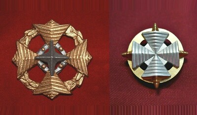 Star Trek Rank Pip Pin Badge Insignia Uniform Monster Maroon Rear Admiral x2 
