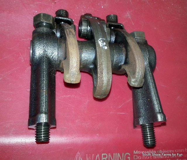 DETROIT DIESEL 671 8V71 Rocker Arm Assembly For One Hole 2 Exhaust 1