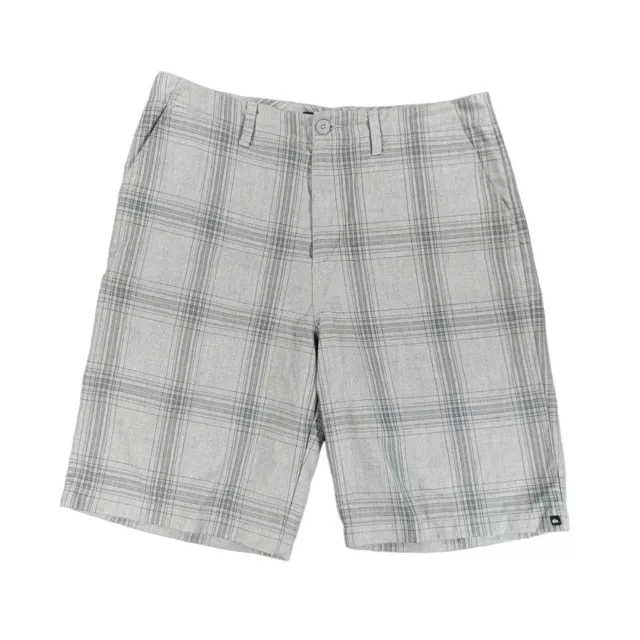 Quiksilver Shorts Mens Size 38 Light Gray Plaid Flat Front Chino Beach Surf