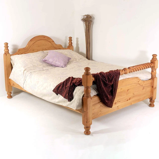 CLASSIC SOLID PINE Bed Frame 5FT King Size with Barley Twist Rail £589.