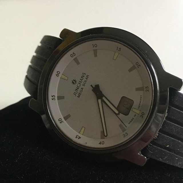 JUNGHANS MEGA SOLAR Ceramic 018/1110 206 Funkuhr Herrenuhr EUR 142,00 ...