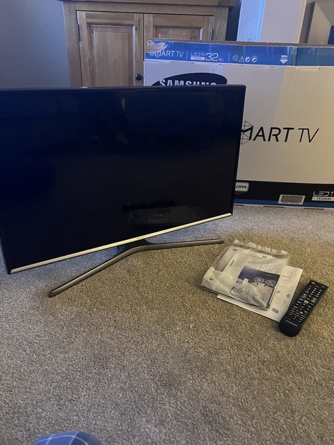 SAMSUNG TE390S LED Smart TV 32 80cm Stand Wall Original Box And