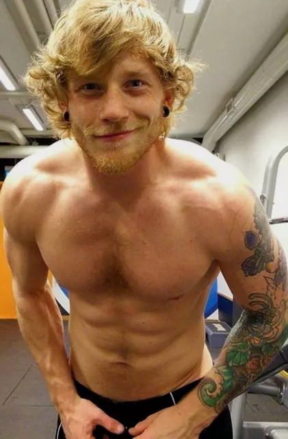 Shirtless Male Muscular Beefcake Blond Shaggy Haired Gym Jock Photo X F Picclick
