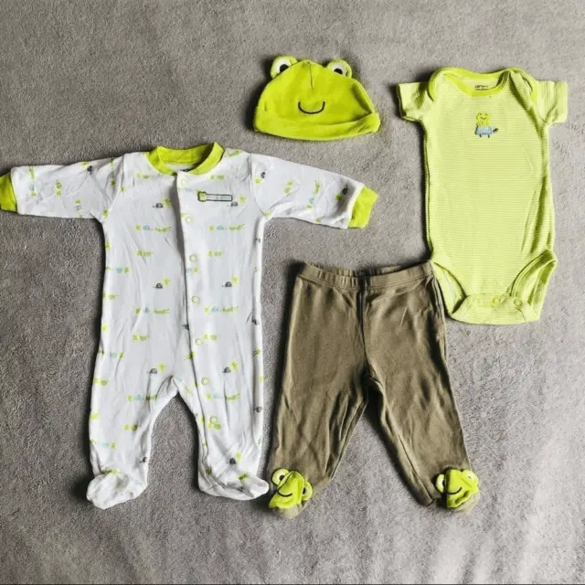 Carter’s Frog Themed Matching Complete Set