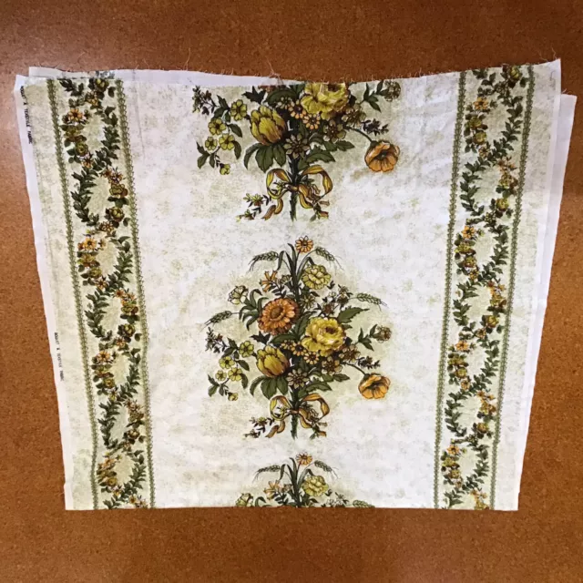 Retro Vintage Bouquet A Texstyle Fabric Textured Bark Cloth Floral New 1940-50s