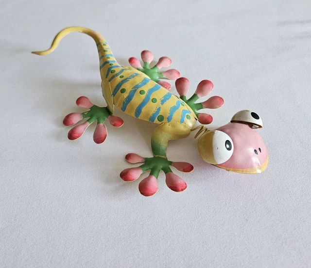 Cute Colorful Hand Painted Metal Gecko Lizard - Garden Cantina Bar Home Decor