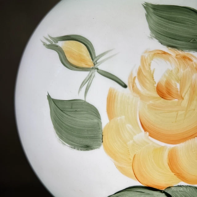 Vtg Hand Painted Green Pink Yellow Roses Glass GWTW Lamp Shade 9”D 4” OD Signed 5