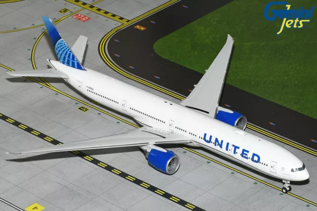 United Airlines Boeing 777-300ER Gemini Jets G2UAL1247 Scale 1:200 IN STOCK