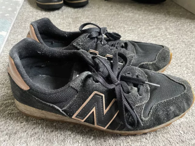 Black new balance clearance with rose gold