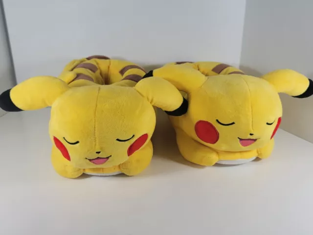 ThinkGeek Pokemon : Pikachu Plush Slippers - Adult Small / Medium - Like New