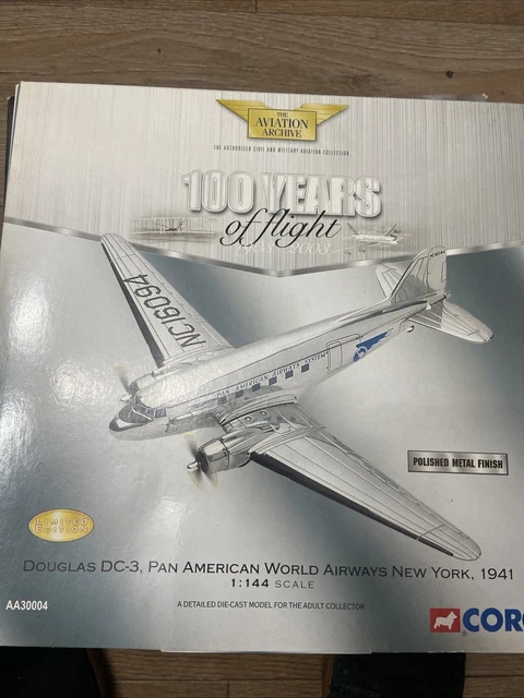 Corgi Aviation Archive 1/144 47102 Douglas DC3 American Airlines