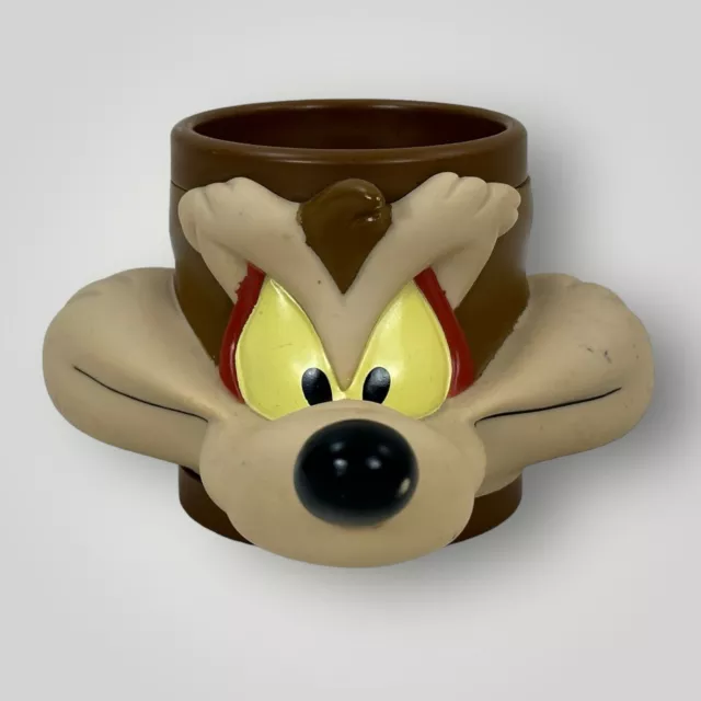Vintage 1993 Wiley E. Coyote Warner Bros. Looney Tunes Plastic Cup Mug 2