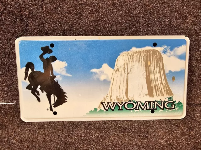 Real WYOMING  Bucking Horse Bronco And Devils Tower Blank License Plate