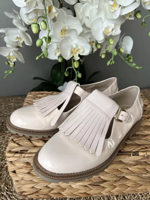 Clarks griffin hotsell mia patent