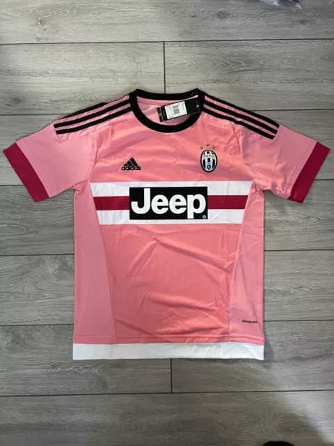 Juventus AWAY 15/16 Pink Shirt - Large