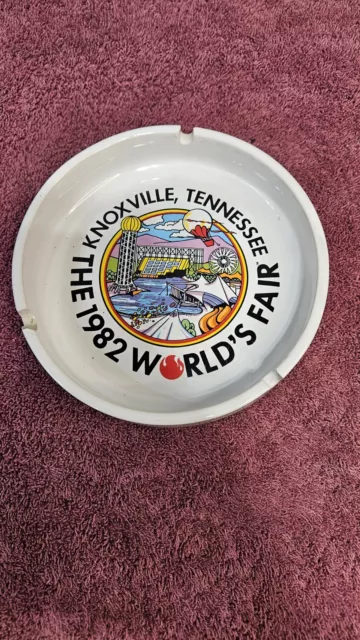Vintage 1982 Worlds Fair,  Knoxville, Tennessee, White Porcelain Ash Tray, Nice