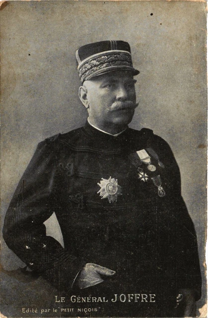 CPA AK Militaire - Le General Joffre (695150)
