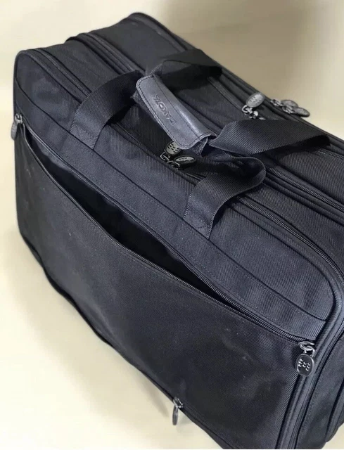 Used Dakota by Tumi Black 22” Exp Carry On Garment Bag Overnighter Briefcase 10