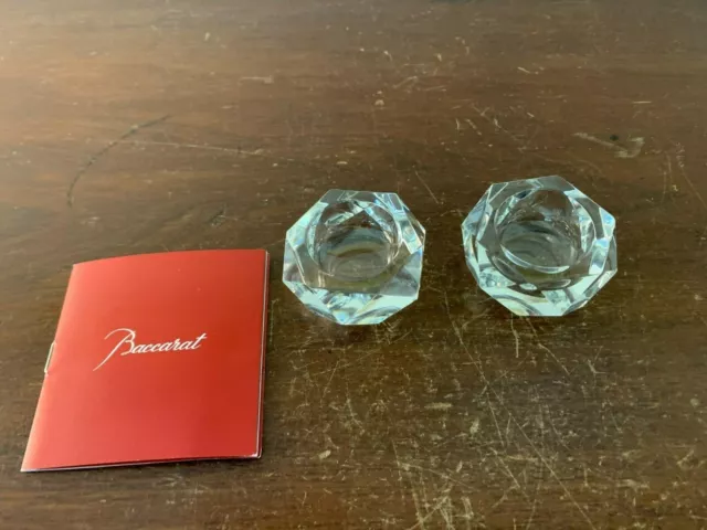 2 salières en cristal de Baccarat (prix du lot)