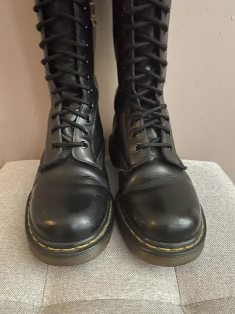DR MARTENS 20 Eye Black Leather Knee High Boots Size 5 Lace Up £99.99 ...