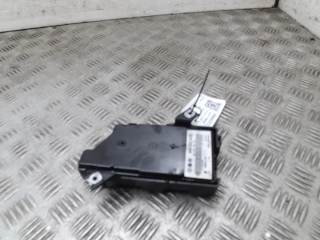 Volkswagen Polo 6r Multimedia Control Module Ecu 5n0 035 342d  Mk5 2009-2017S