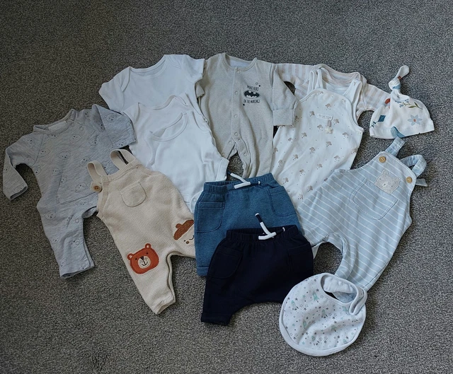 Baby BOY clothes bundle,NEWBORN ,sleepsuits, outfits,dungerees,vests,hat,bib,etc