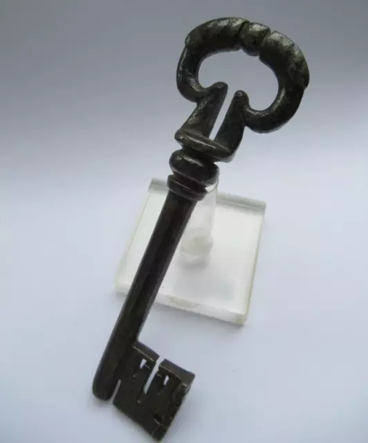 ANCIEN CLE CLEF ANTIQUE OLD KEY SCHLÜSSEL VECCHIA CHIAVE LLAVE VIEJA 120 mm