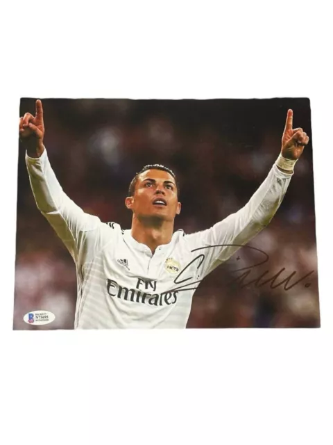 Cristiano Ronaldo Soccer Autographed Signed Photo 8x10 REAL MADRID BAS COA