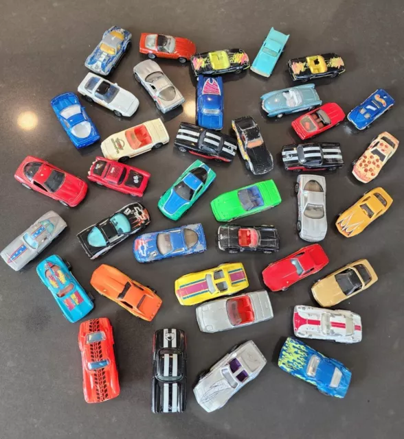 Hot Wheels Matchbox Yatming Lot of 38 Diecast Corvettes 70s, 80s, 90s