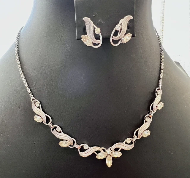 Vintage VAN DELL Demi PARURE Prong Set Original GIFT Box STERLING Silver Signed