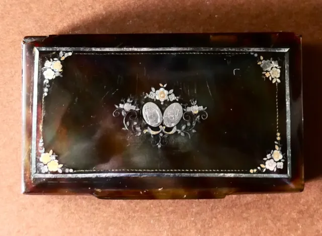 Boite tabatière écaille, or, argent époque 19ème siècle,  precious snuffbox 19th