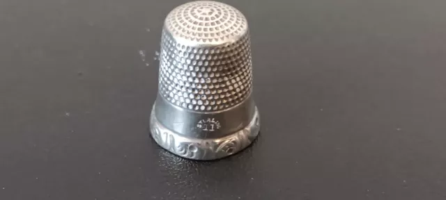 Simons Bros. #11 Floral Design Sterling Silver Thimble