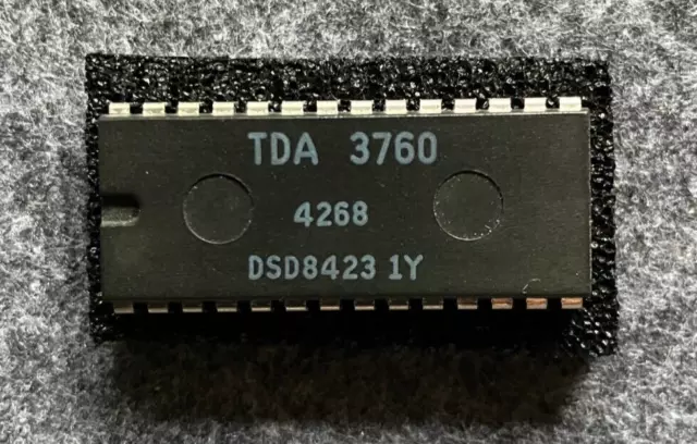 TDA3760 PAL Chrominance signal processor  DIP28
