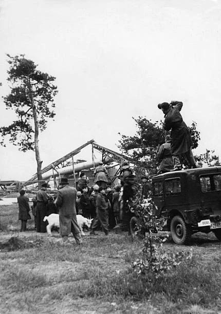 BERLIN BLOCKADE ONLOOKERS Watching Demolition Ot Antenna Towers- 1948