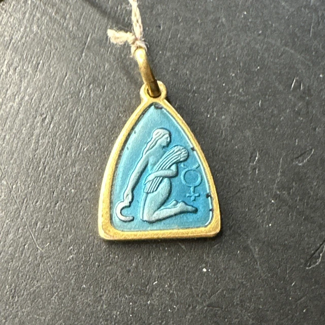 ANCIEN PENDENTIF MÉDAILLE Croix Ajourée en Métal Argenté EUR 8,00