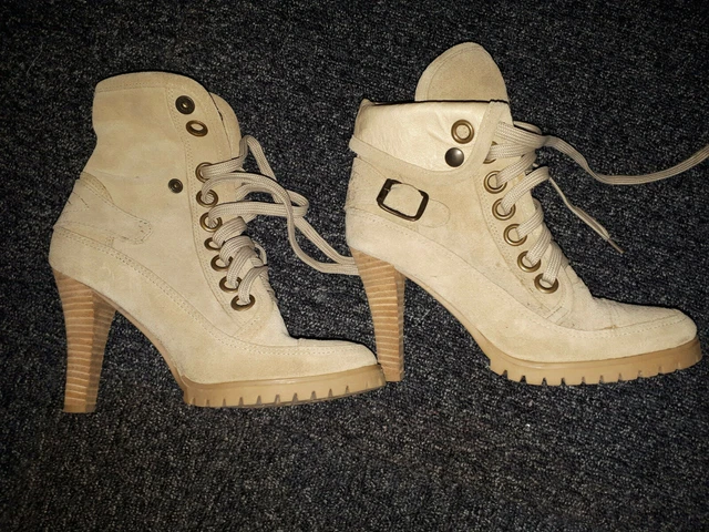 Bottines boots TEXTO Croute de cuir beige Pointure 37