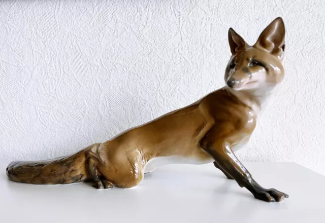 Porzellanfigur "Schleichender Fuchs" Rosenthal Entwurf: Theodor Kärner, signiert