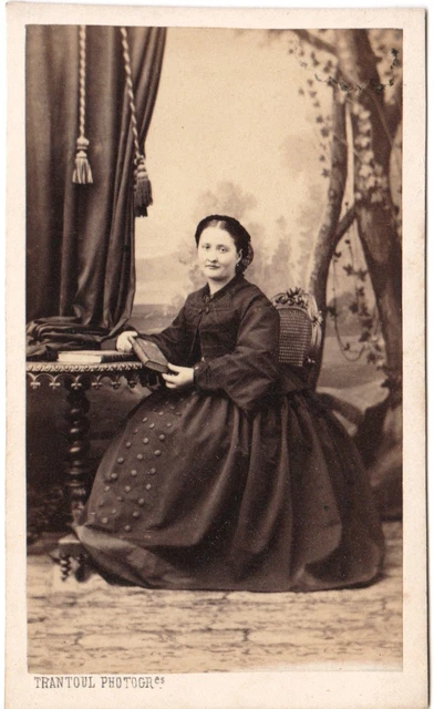 Portrait of Mélanie de Forbin-Gardanne, Marquise de Villeneuve-Flayosc