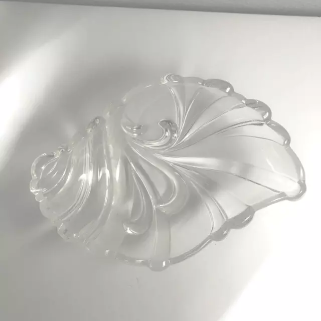 VTG Frosted Crystal Candy Dish Sea Shell Pattern