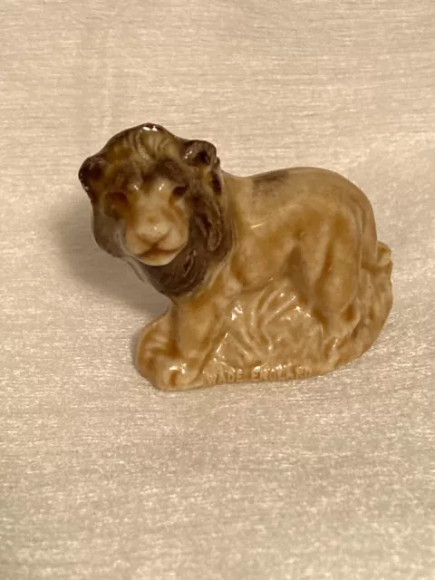 Wade Whimsies Red Rose Tea Animal Series Walking Lion Figurine Miniature