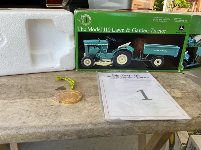 BOX,BOOK,COIN ONLY NO TOY John Deere Model 110 Lawn & Garden Tractor PRECISION