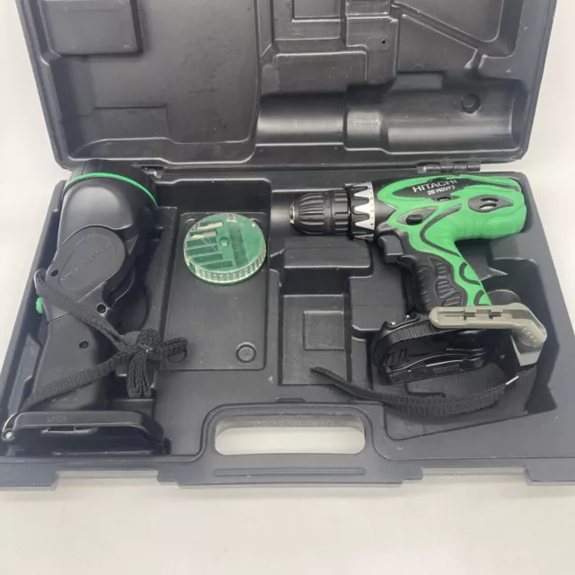 Hitachi DS 14DVF 14.4-volt Ni-Cad 3/8-inch  Drill w UB-18D Flashlight & Case