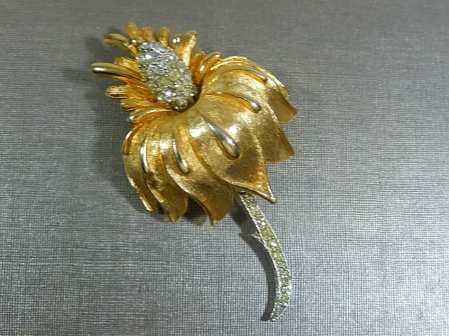 Rare Vtg Arthur Pepper Stemmed Dimensional Flower Gold Tone Rhinestone Brooch