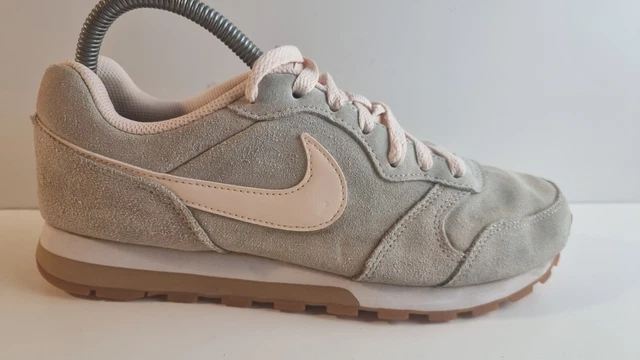 nike internationalist mint