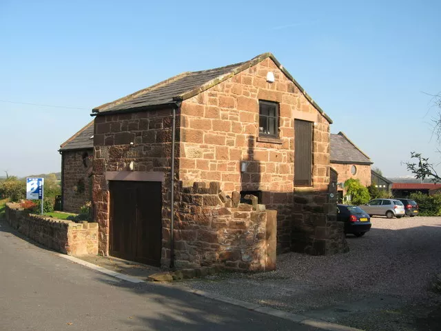 Photo 6x4 Irby Hill Farm, Irby Mill Hill Road Heswall Converted barn at I c2007