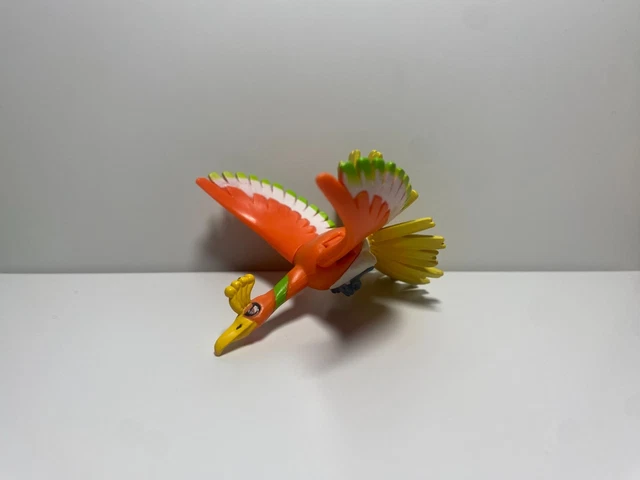 Figurine Pokemon ho-oh Gyarados Celebi Lugia Chikorita Mew Charizard Console de jeu portable modèle en PVC Statue Gameboy