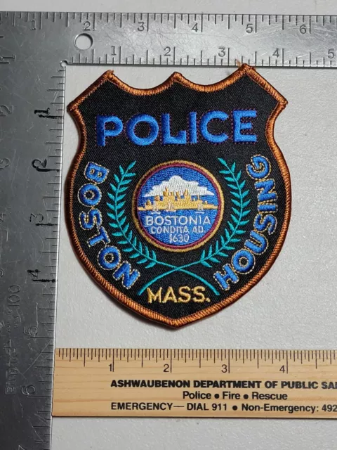 I3b Police patch Massachusetts  Boston Housing