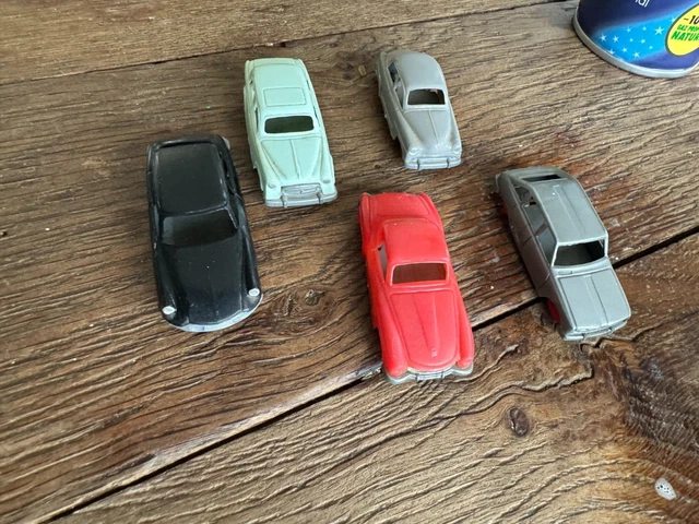 Lot De Petites Voitures Joef – Miniatures Anciennes D'occasion