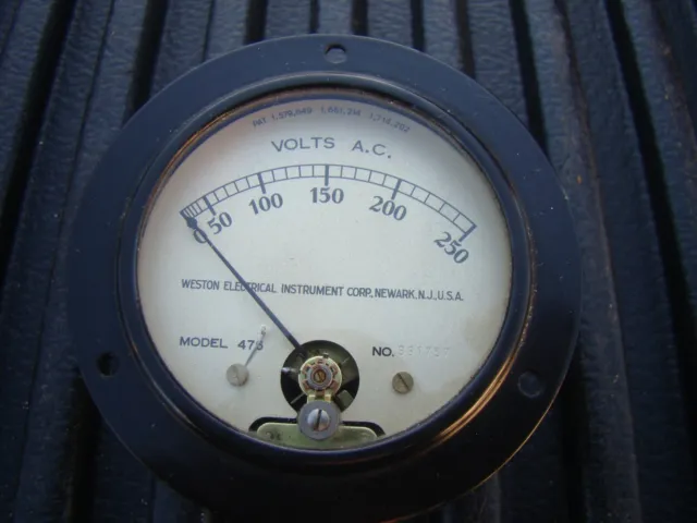Weston Electrical Instrument Corp Model 476 Volts AC 0-250 Meter Newark NJ USA